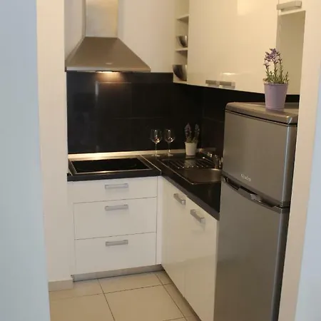 Apartman M&M Stara Novalja Exterior photo